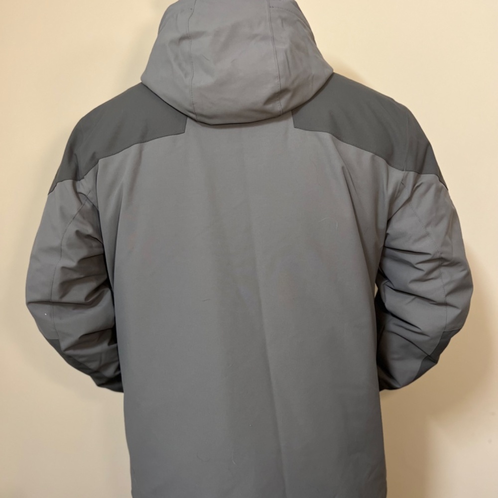 New Era Jacket - Picture 4 of 7